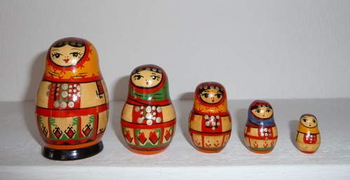 Porzelt Holzpuppe.jpg