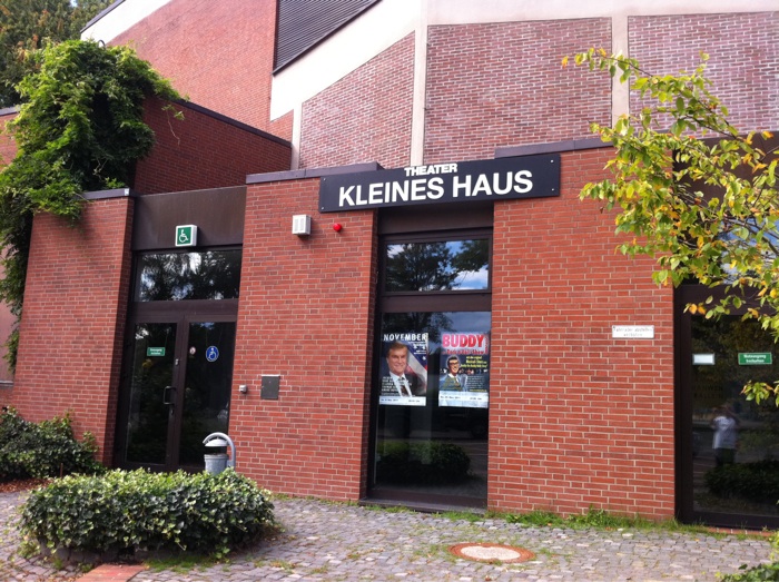 Datei:TheaterKleinesHaus.jpg