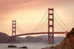 Golden-gate-bridge-388917 640.jpg