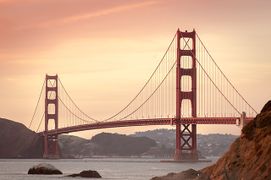 Golden-gate-bridge-388917 640.jpg